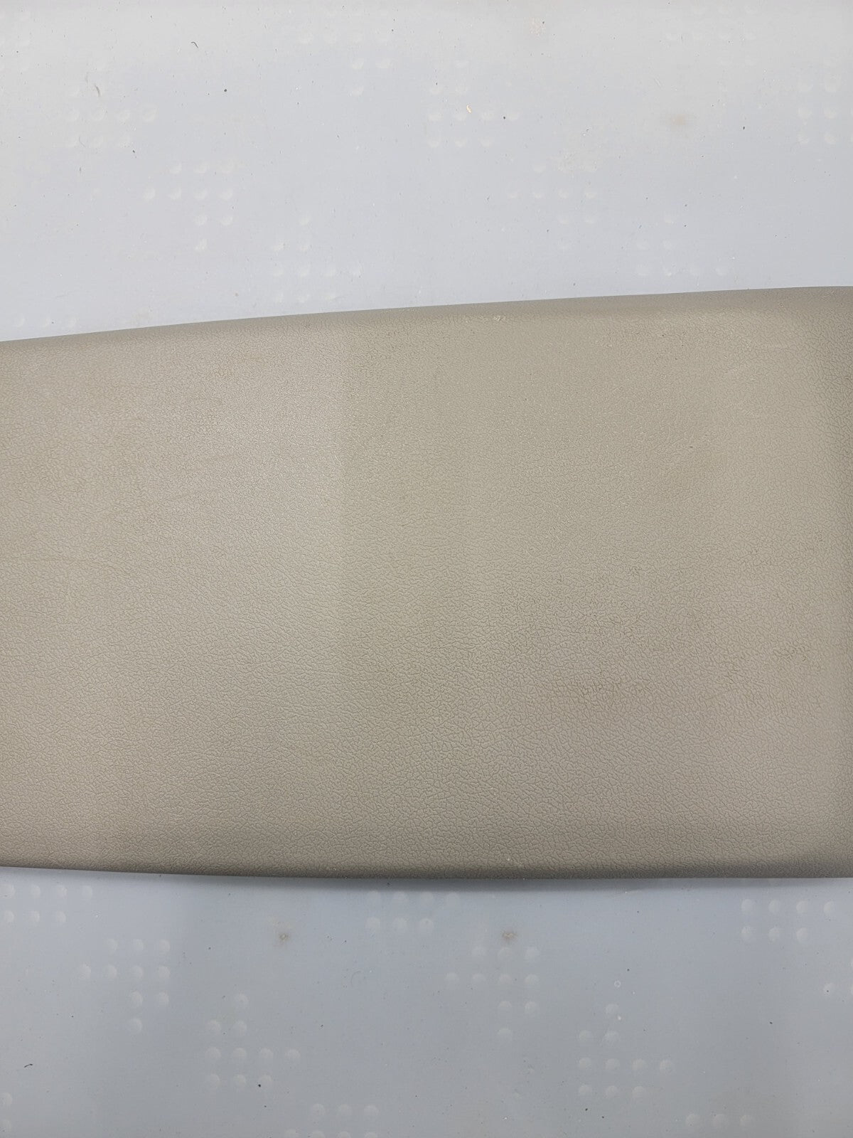 05-07 Chrysler 300 Dodge CHARGER Center Console ARMREST Lid Cover LIGHT GRAY L28