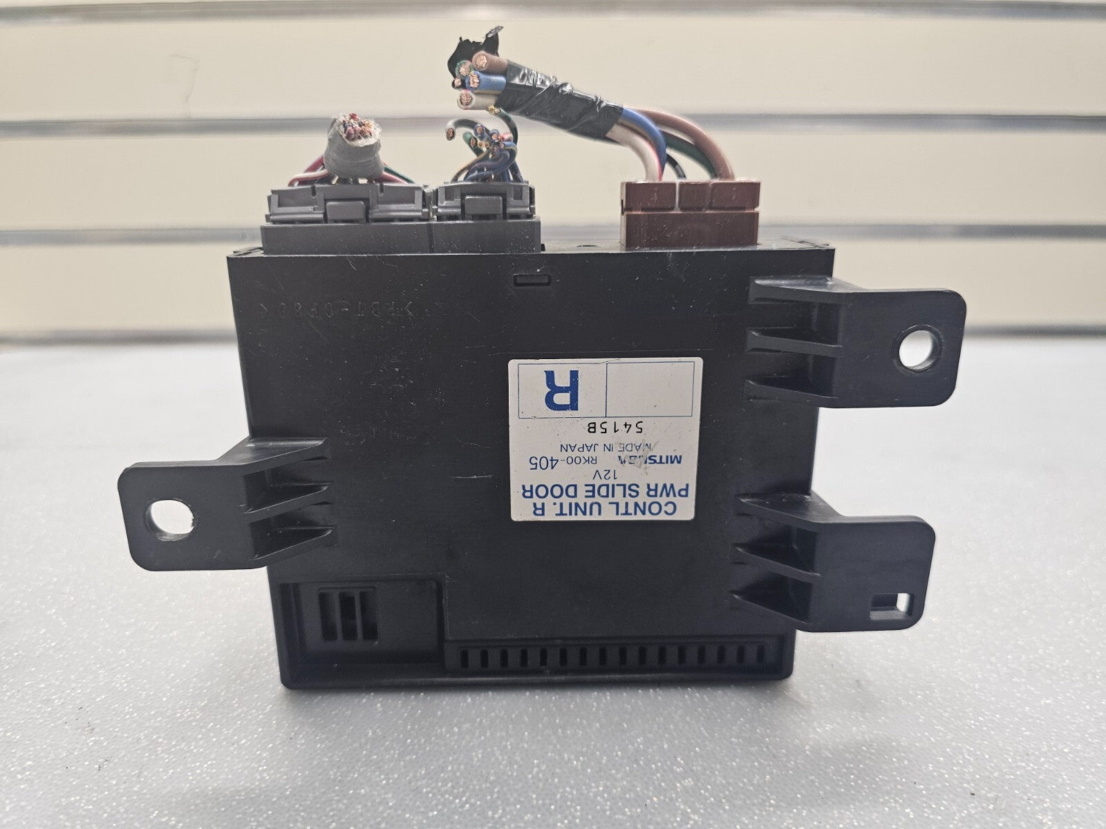 05-07 HONDA ODYSSEY Right Rear Power Sliding Door Control Relay Module Unit OEM