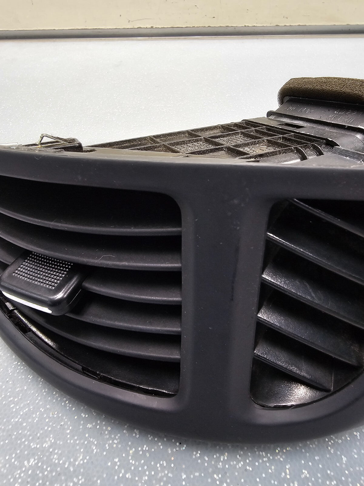 🔥10-13 FORTE DASH RIGHT PASSENGER AC AIR VENT HEATER FILTER CONDITIONER BLACK