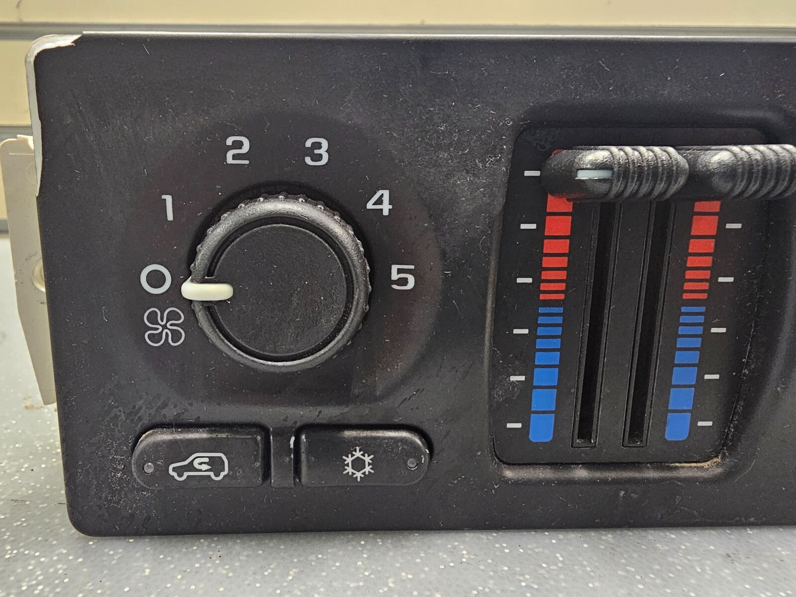 🔥03-09 Silverado Sierra Dash  A/C Heater TemperatureClimate Control Conditioner