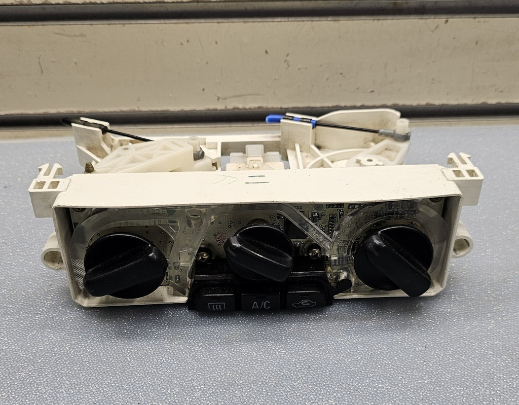 02-07 Mitsubishi Lancer 03-06 Outlander Dash Heater Climate Control Temperature