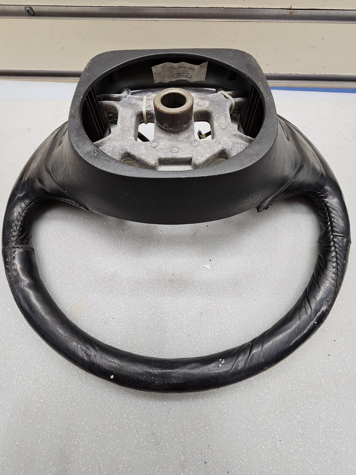 🔥1997-2003 Ford F-150 F-250 EXPEDITION Leather Steering Wheel Cruise Dash Black