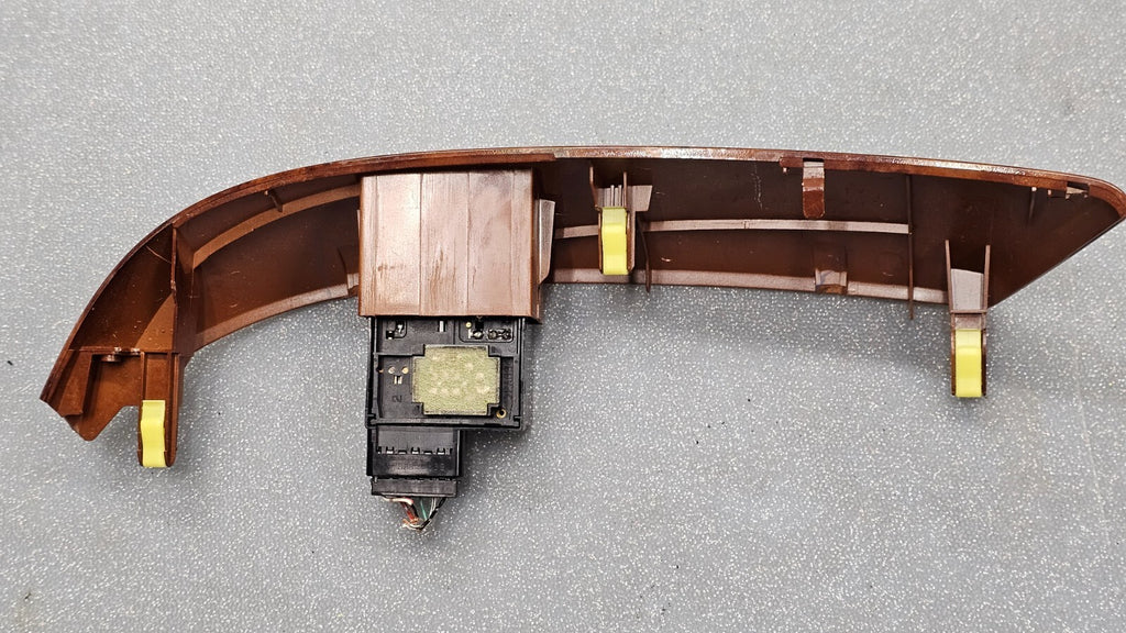 🔥04-10 Toyota Sienna Dash Hazard Defrost Light Door Switch Trim Bezel Wood