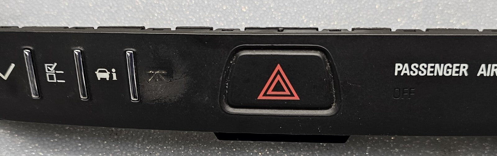🔥13-17 Acadia Enclave Traverse Center Hazard Warning Switch Selector Assembly