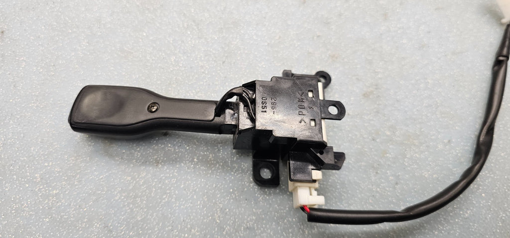 🔥04-22 RAV4 Prius Corolla 4Runner Steering Wheel Cruise Control Switch Black