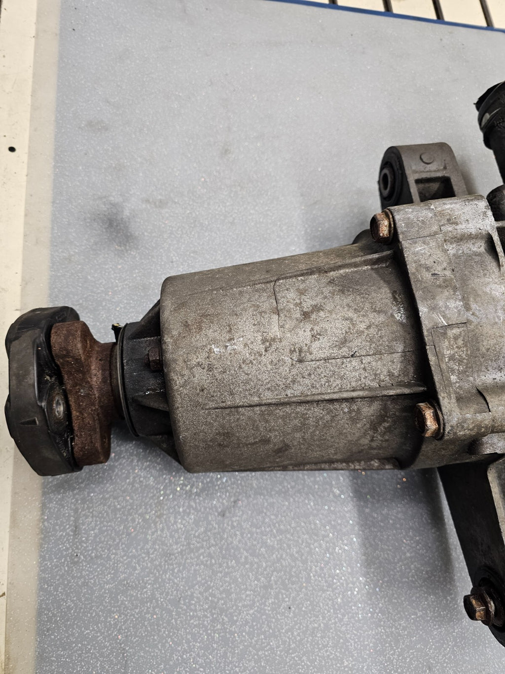 🔥09-19 JOURNEY/08 AVENGER/ 08 SEBRING AWD Rear Axle Differential Carrier OEM