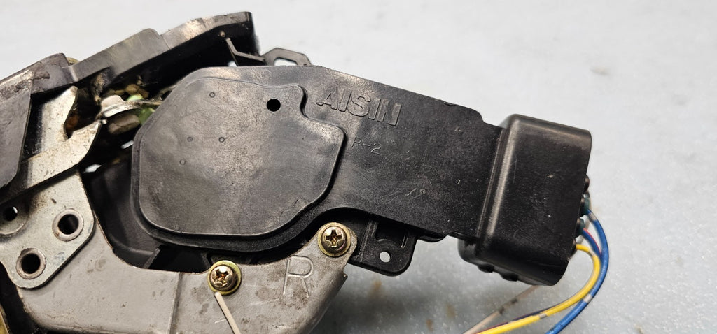 🔥97-01 Toyota Camry Front Right Side Power Door Lock Actuator Latch Assembly
