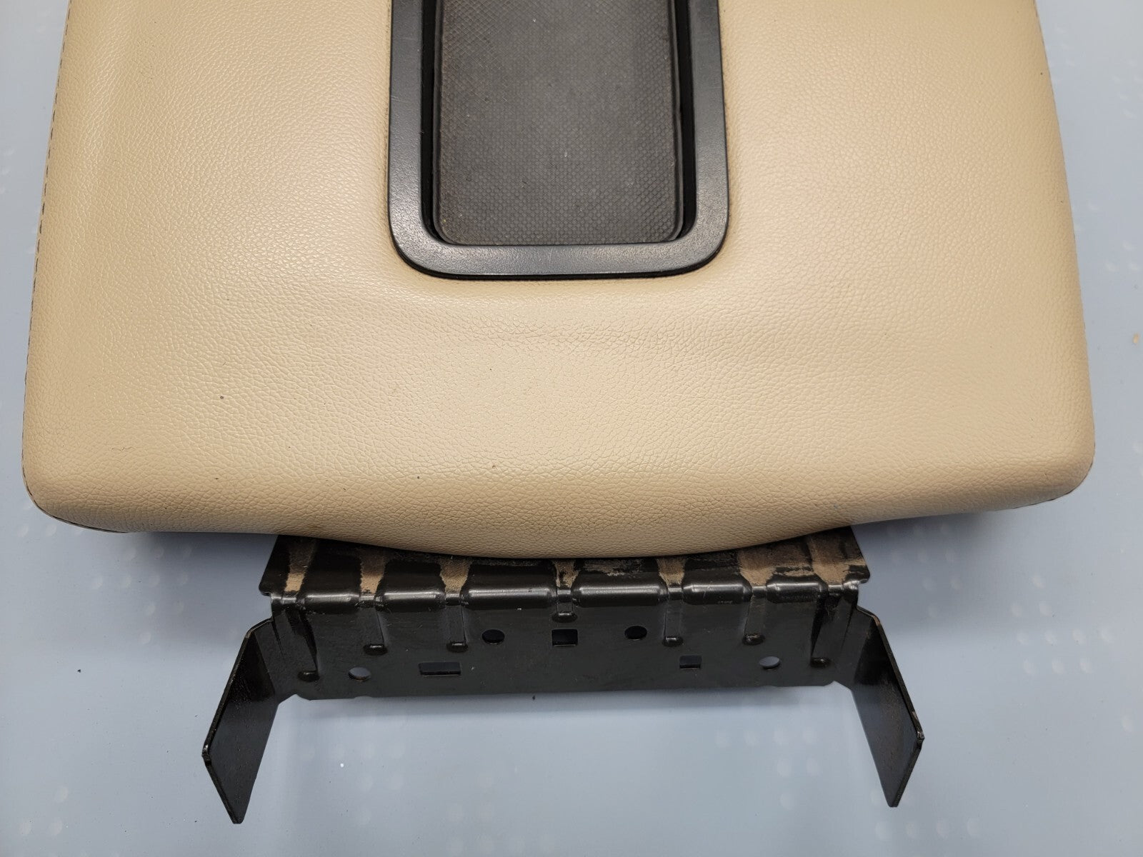 🔥07-13 Chevy Tahoe, Suburban, Yukon Leather Console Lid Armrest Cover TAN JS5