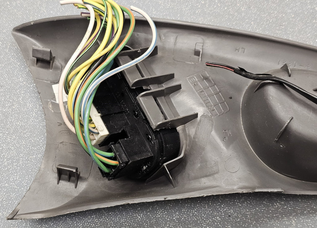 🔥00-07 Ford Focus Left Driver Master Door Window Switch Lock Assembly Gray OEM