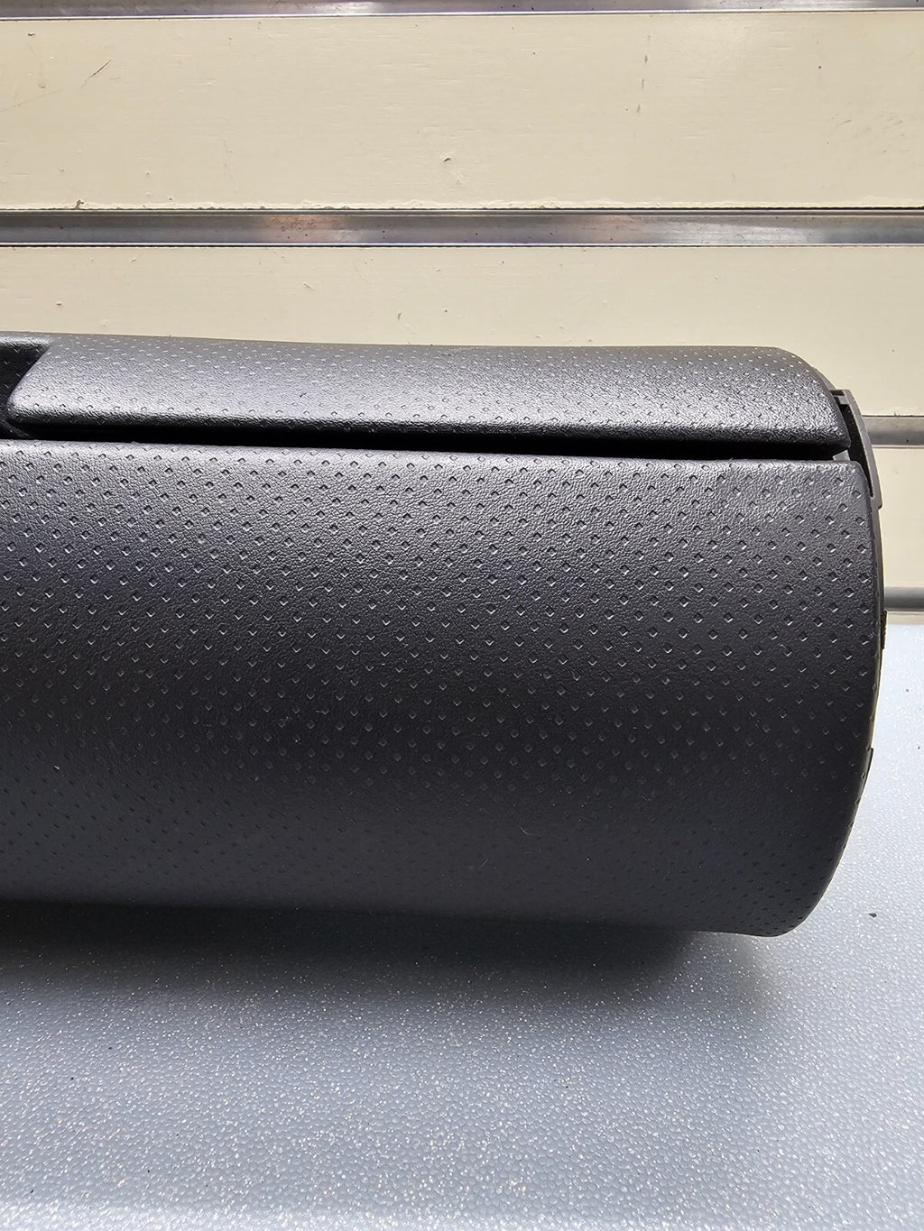 🔥03-07 Infiniti G35 Coupe Dash Upper Glove Box Storage Compartment Cover Black