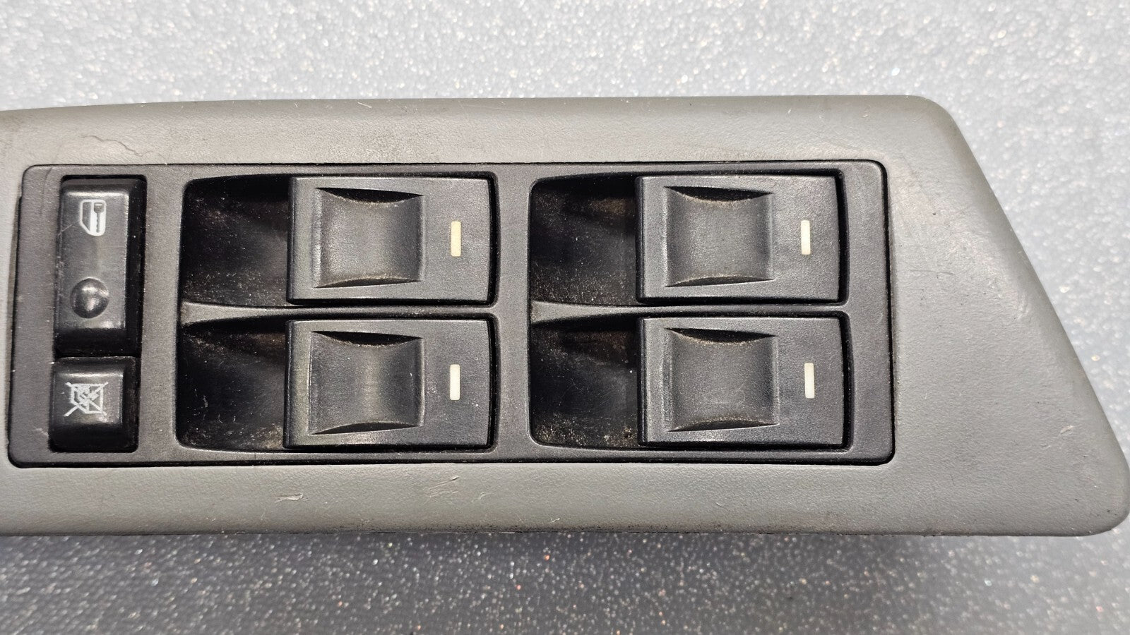 04-06 Charger Magnum Durango Dakota Left Driver Master Power Window Switch Gray