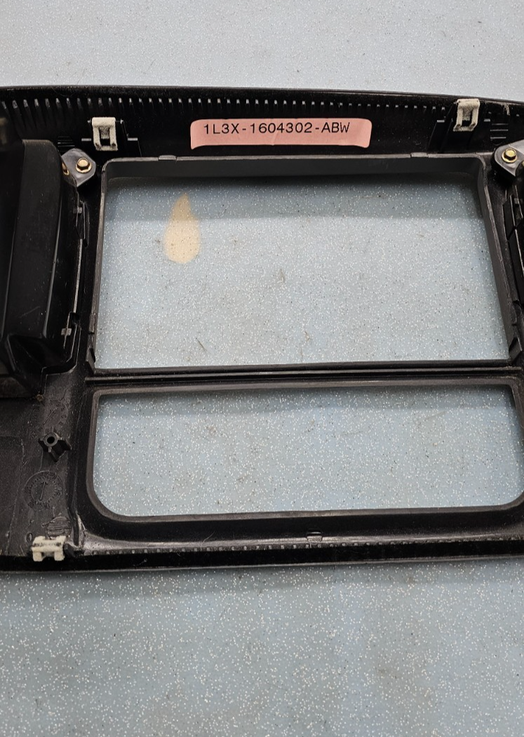 🔥97-03 Ford F150 F-150 Dash Radio Stereo Climate BEZEL Trim Panel Line DK GRAY