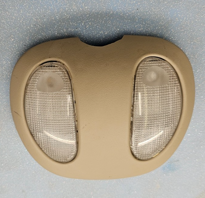 🔥1995-2001 CHRYSLER VOYAGER ROOF DOME LAMP LIGHT OEM TAN