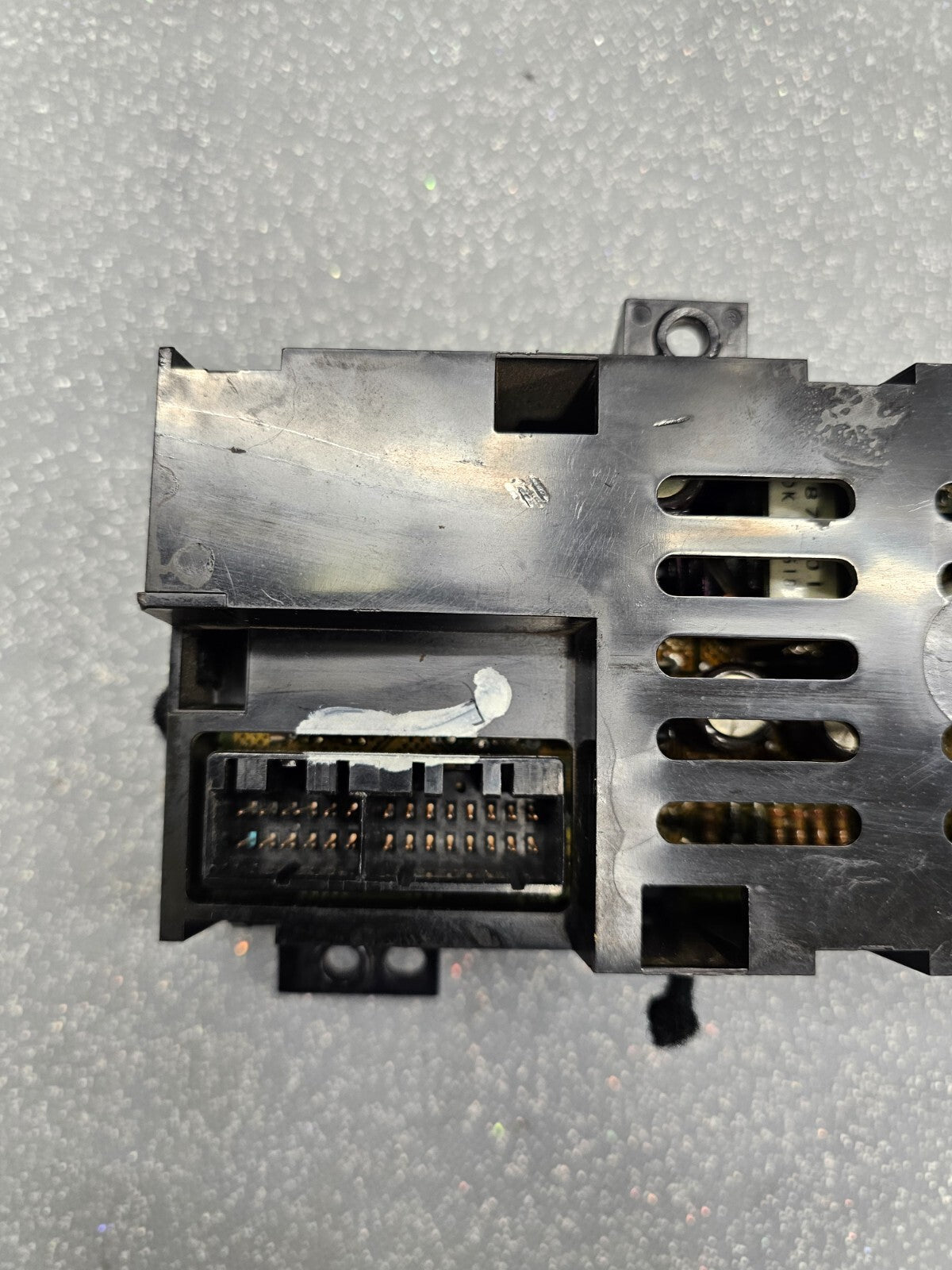 1993-1995 Jeep Grand Cherokee ZJ Vehicle Information Center Display VIC Assembly
