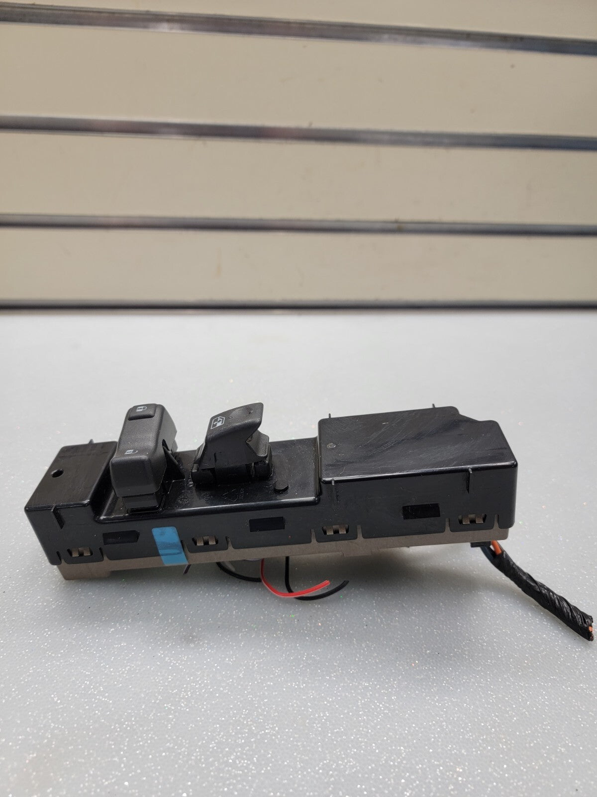 03-06 Silverado SIERRA Power Window Switch FRONT RIGHT Passenger Side OEM WS4
