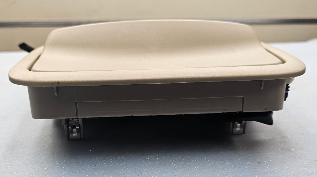 🔥2003-2007 Lexus GX470 Overhead Console Dome Light Lamp Assembly TAN OEM
