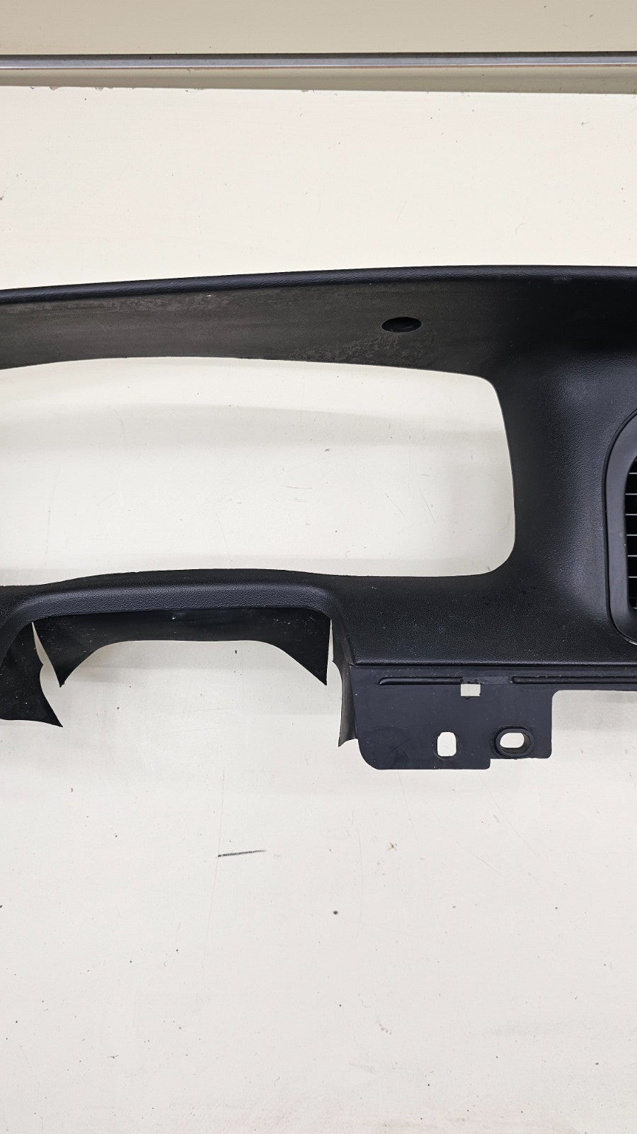 🔥95-11 Grand Marquis Crown Victoria Dash Instrument Cluster Radio Bezel Black