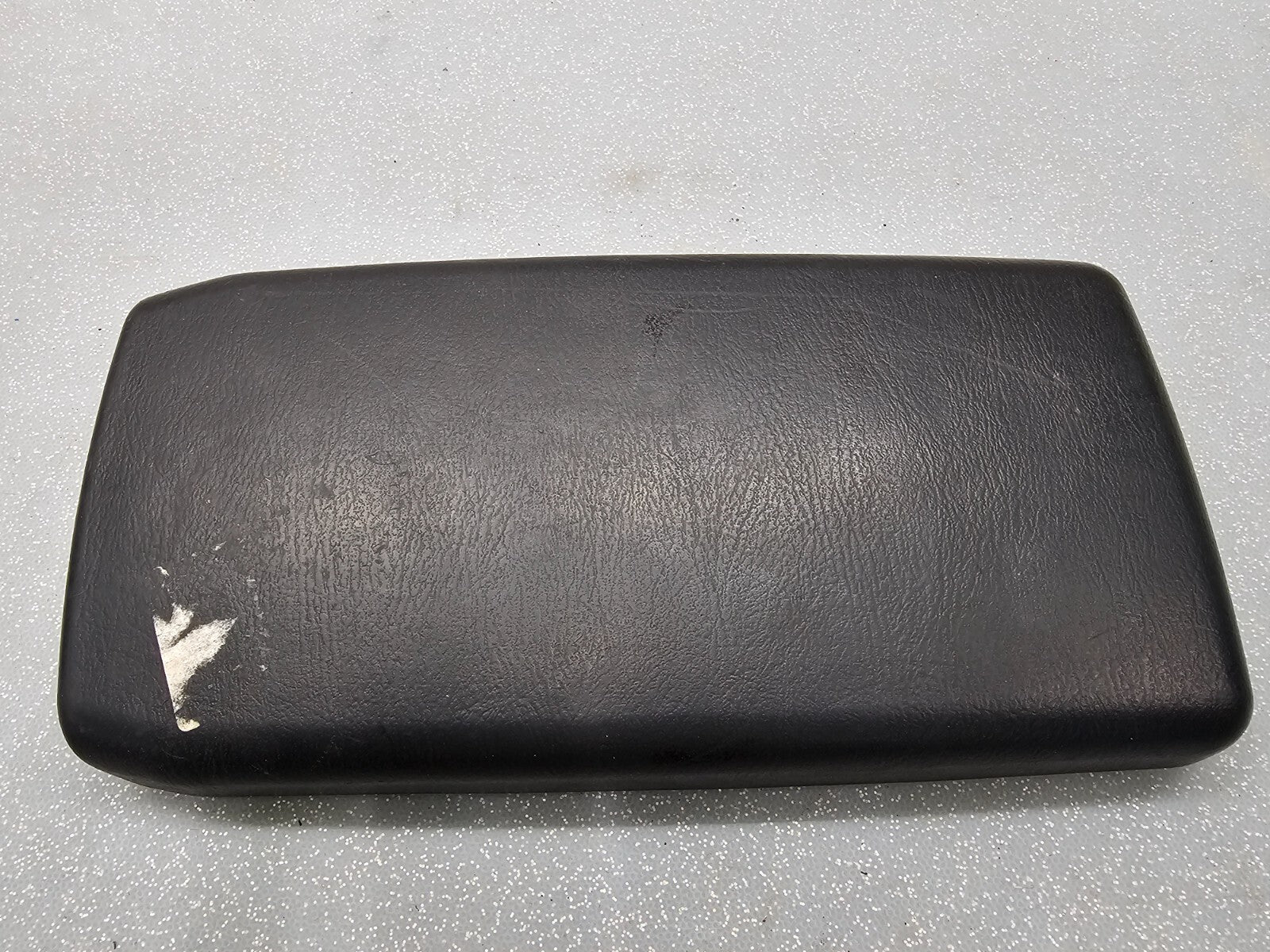 🔥03-08 Subaru Forester Center Console Arm Rest Lid Storage Cover Assembly Black