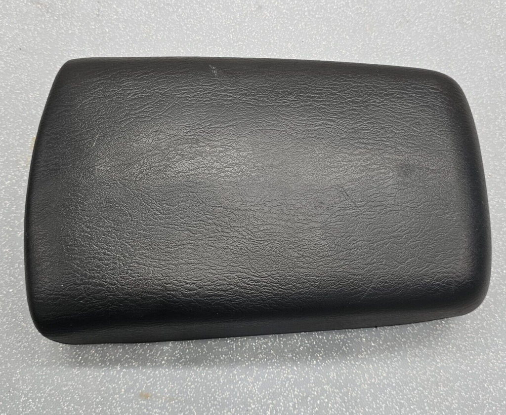 🔥02-07 Jeep Liberty Front Center Console Arm Rest Cover Lid Assembly Black OEM