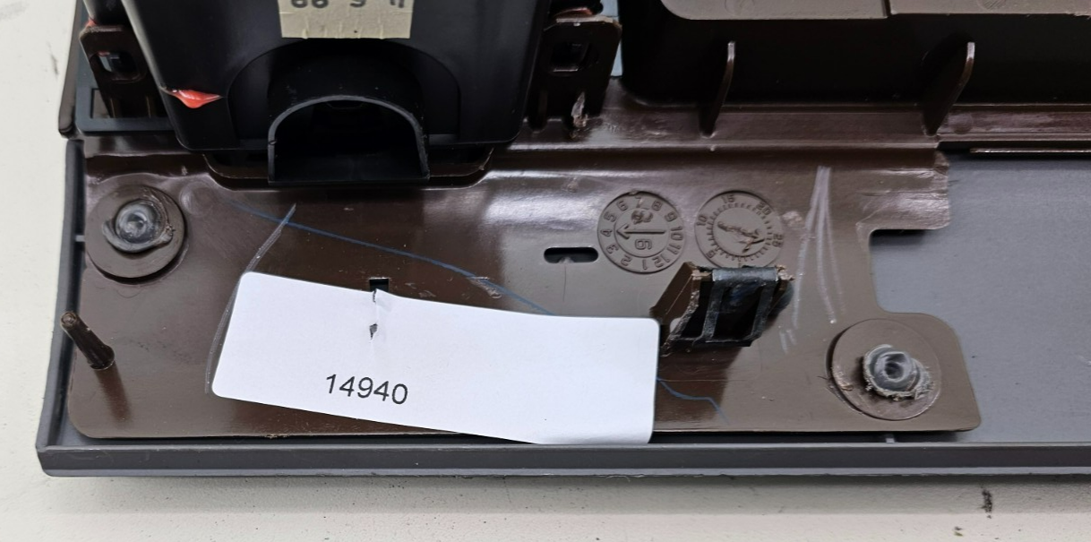 🔥98-02 Lincoln Town Car Dash Radio Trim Speedometer Cluster Wood Grain OEM