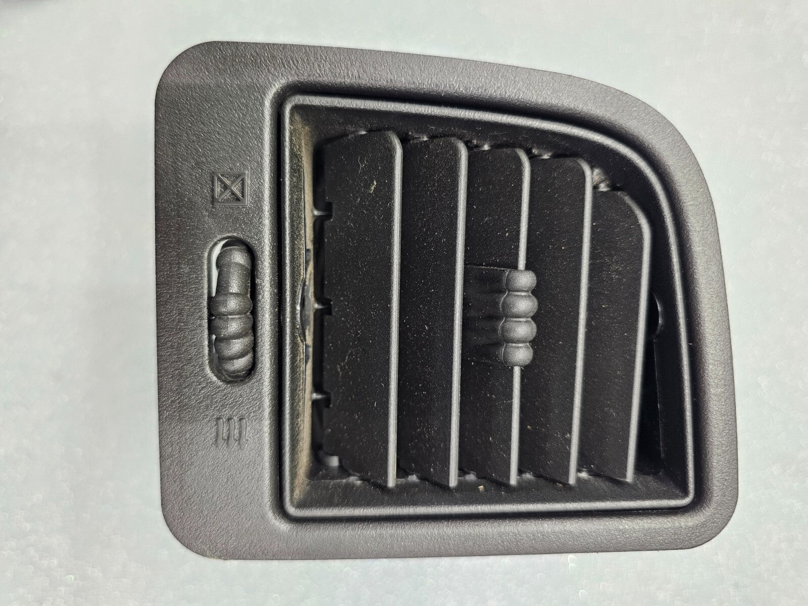 🔥99-06 Silverado Sierra Dash Air Vent Heater Climate Temperature Left Black OEM