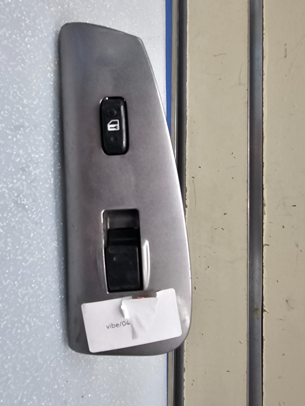 🔥03-08 Matrix Corolla Vibe Right Passenger Power Window Switch Assembly Silver
