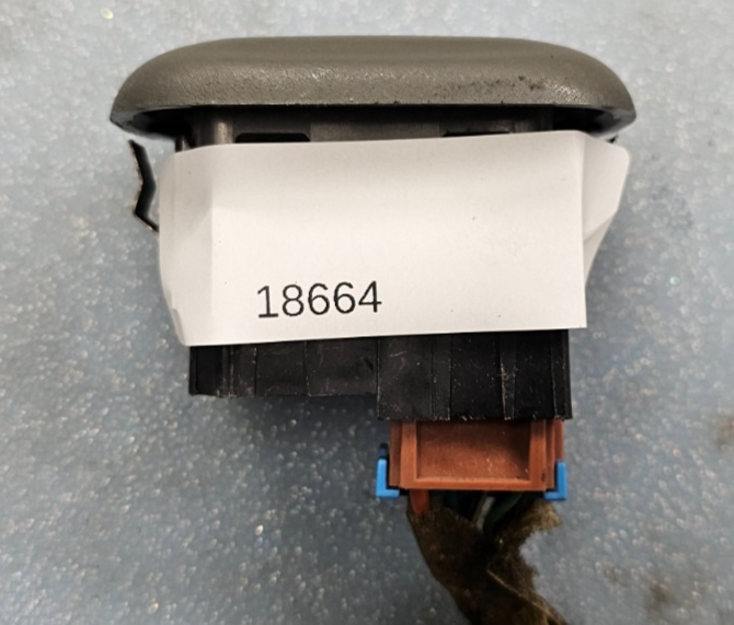 🔥02-05 CHEVY TRAILBLAZER ENVOY REAR RIGHT SIDE POWER WINDOW SWITCH DK GRAY WS6