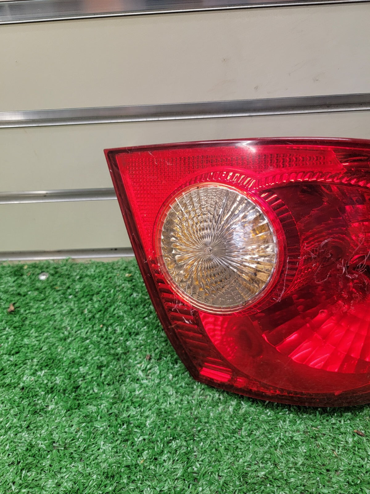 🔥03-08 Toyota Corolla Tail Light Lamp Assembly Rear Right Passenger Chrome