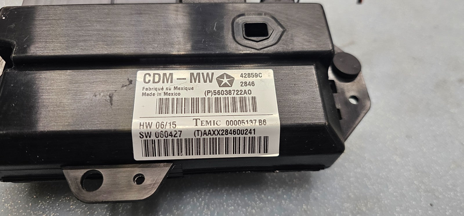 🔥05-10 CHRYSLER 300 Charger magnum  FRONT DOOR WINDOW CONTROL MODULE MEMORY