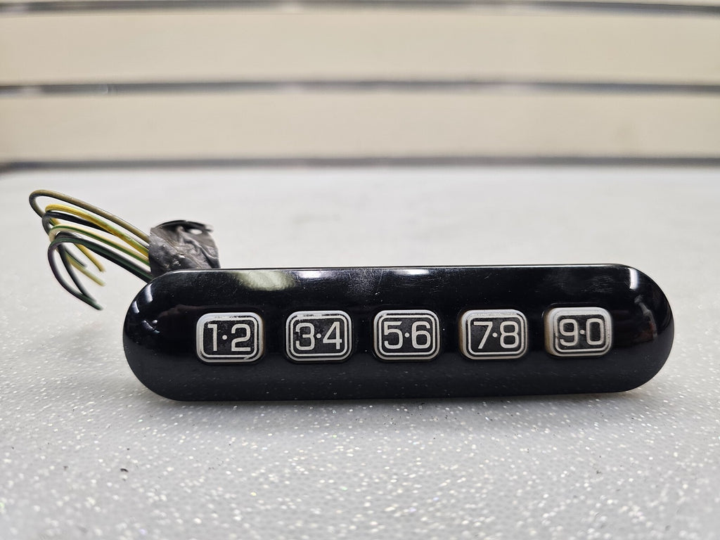 🔥05-12 Edge Escape Milan Mariner Left Driver Door Keyless Entry Number Keypad