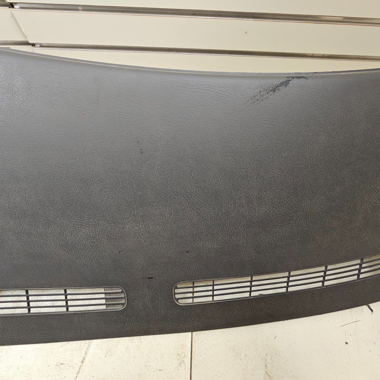99-06 SILVERADO SIERRA TAHOE Upper Dash Cap Cover Top Dashboard Pad DK GRAY DP1