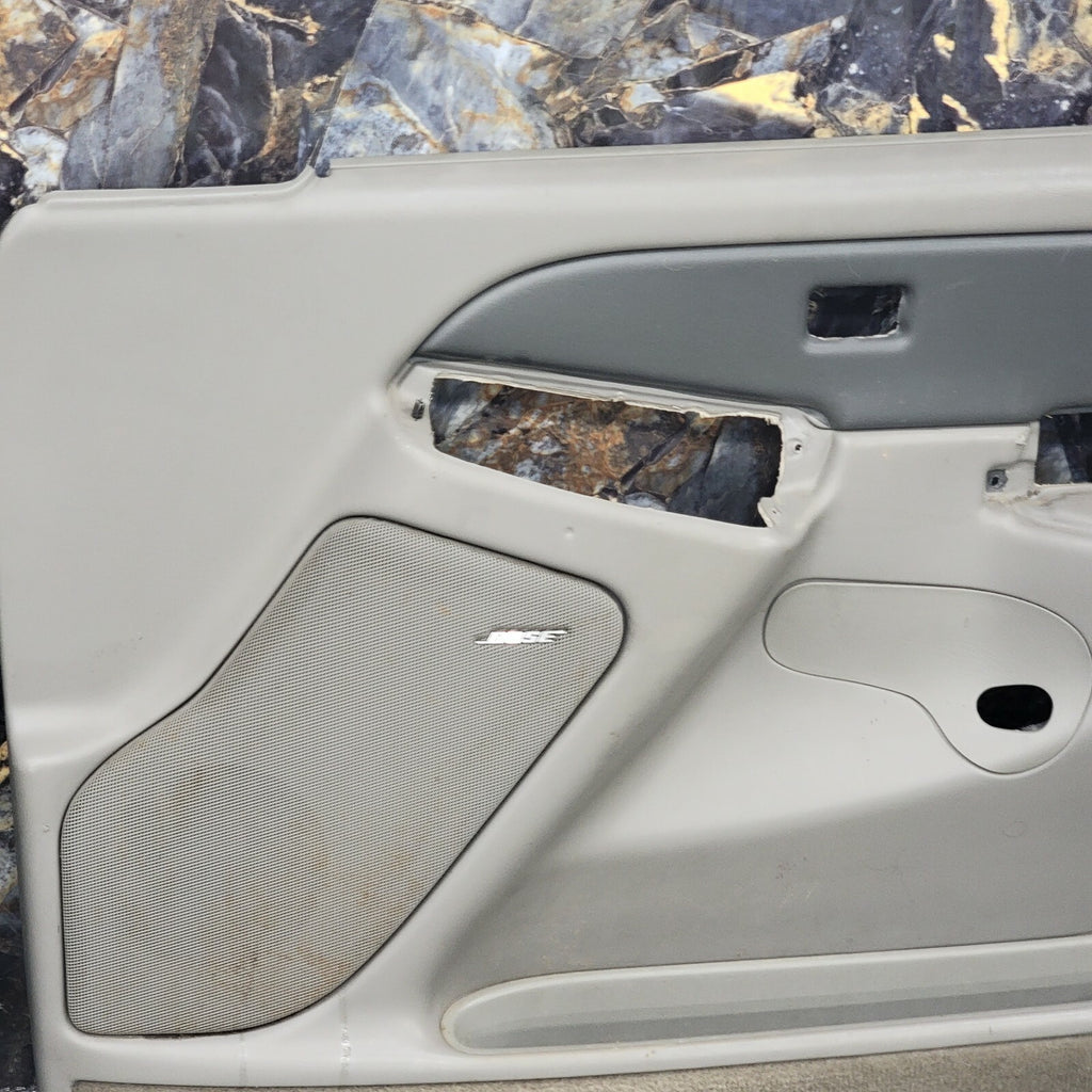 🔥03-06 Silverado SIERRA Door Panel Front RIGHT Passenger/No Arm LIGHT GRAY D5
