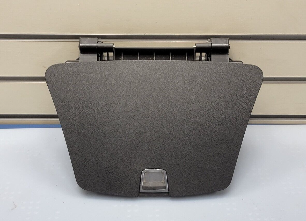 2008-2012 Chevrolet Malibu  DASH CENTER CUBBY BIN COMPARTMENT Storage Bin BLACK