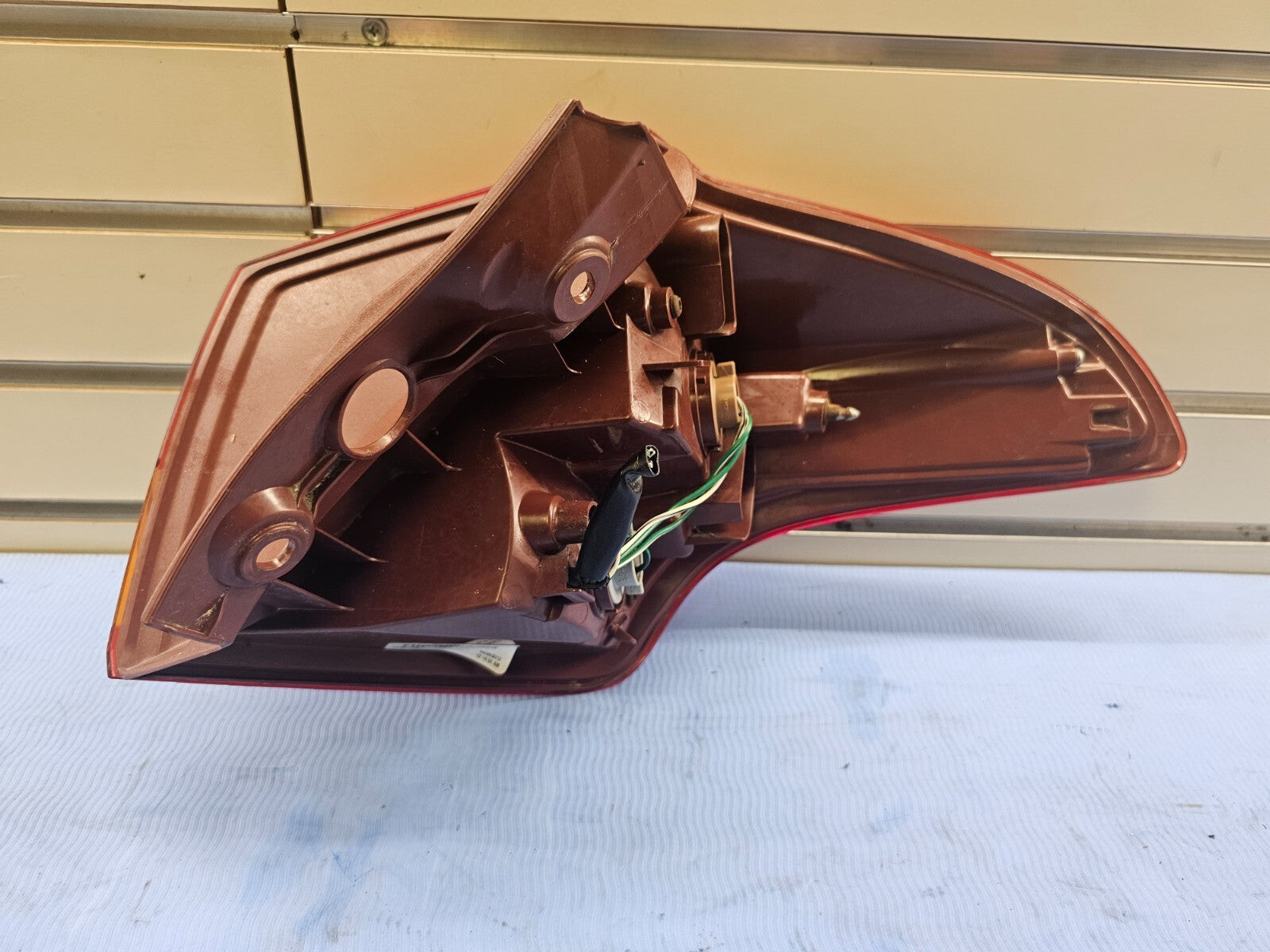 🔥13-16 Toyota RAV4 Rear Outer Left Driver Tail Brake Stop light Lamp Assembly