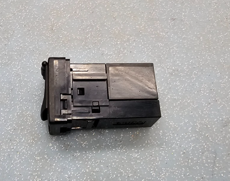🔥12-14 Toyota Camry AUX USB Outlet Jack Adapter Stereo Assembly OEM