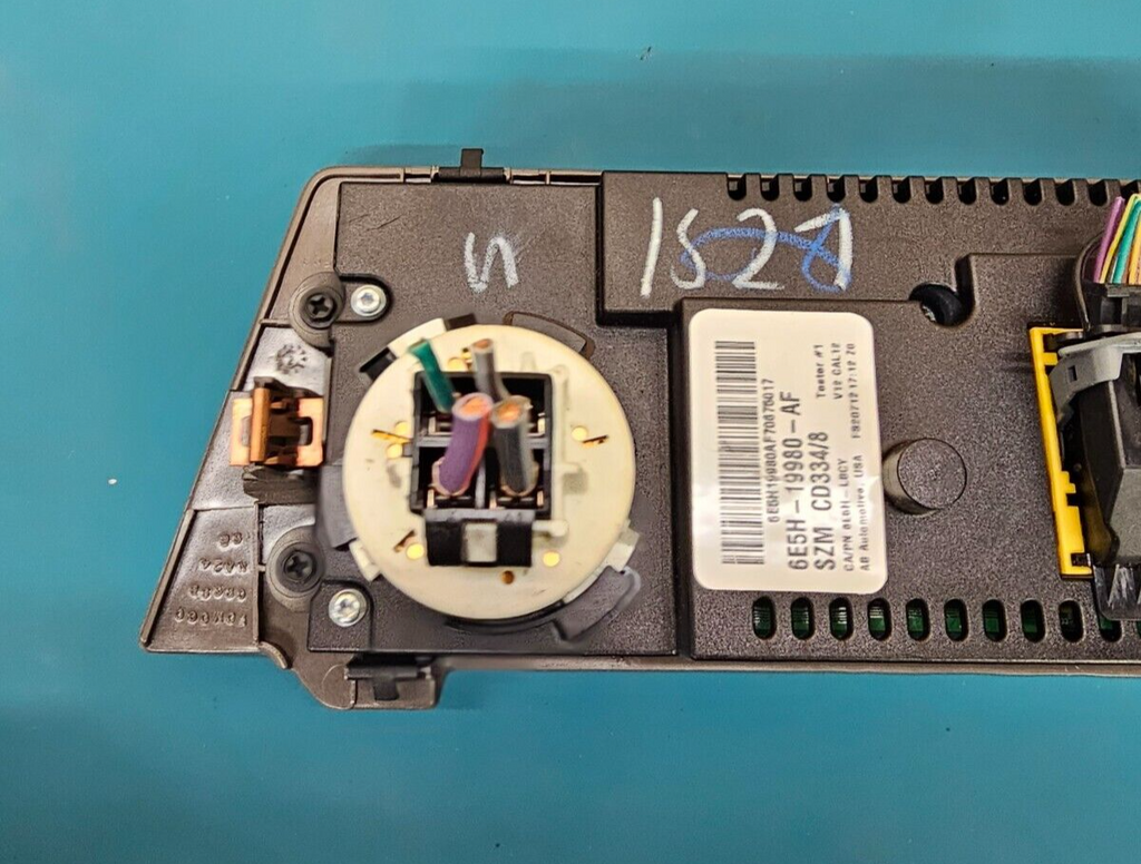 06-09 Ford Fusion Dash AC Heater Temperature Climate Control Air Conditioner OEM