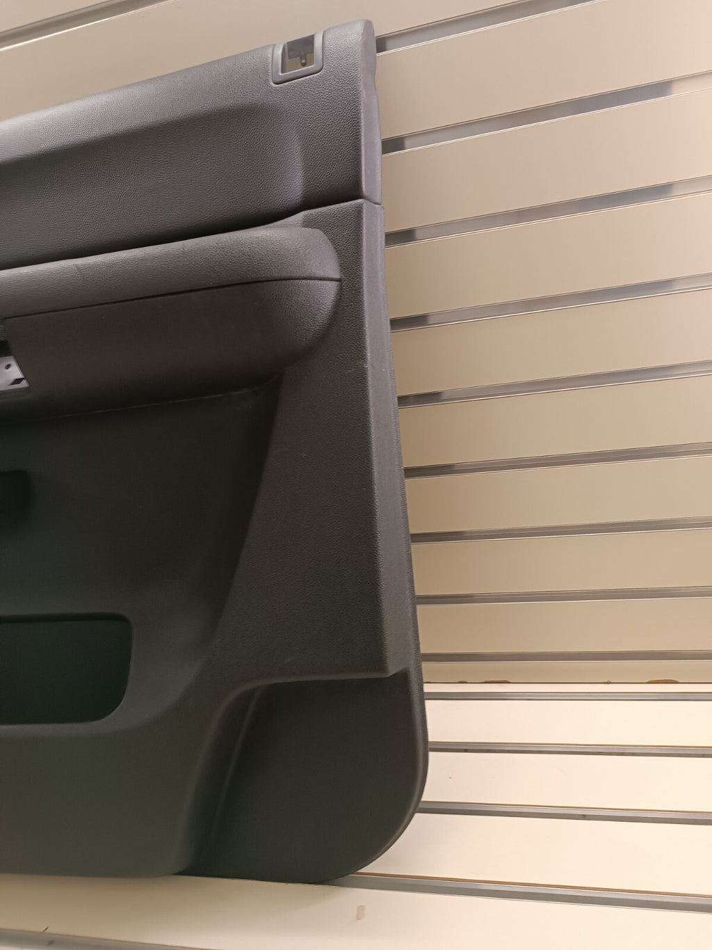 🔥07-09 Chevy Silverado Avalanche GMC Sierra Front Passenger Door Panel GRAY D19