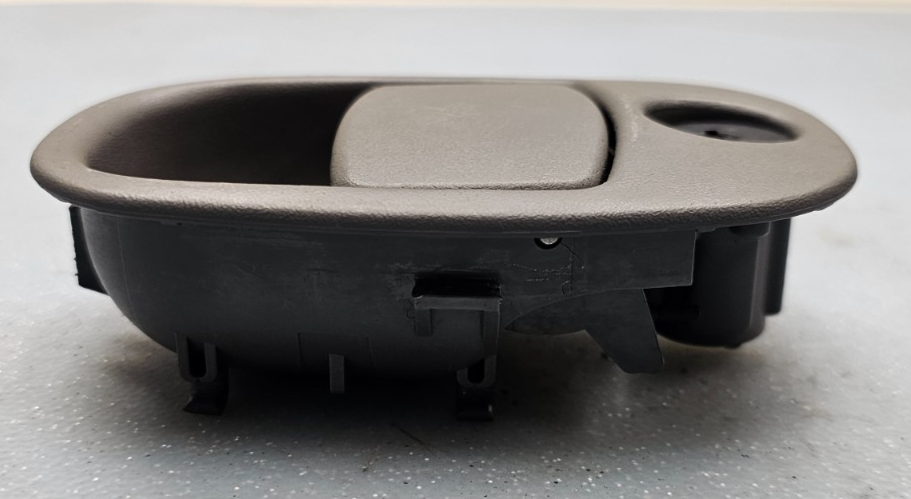 🔥02-05 TRAILBLAZER ENVOY RAINIER GLOVE BOX COMPARTMENT LATCH HANDLE DARK GRAY