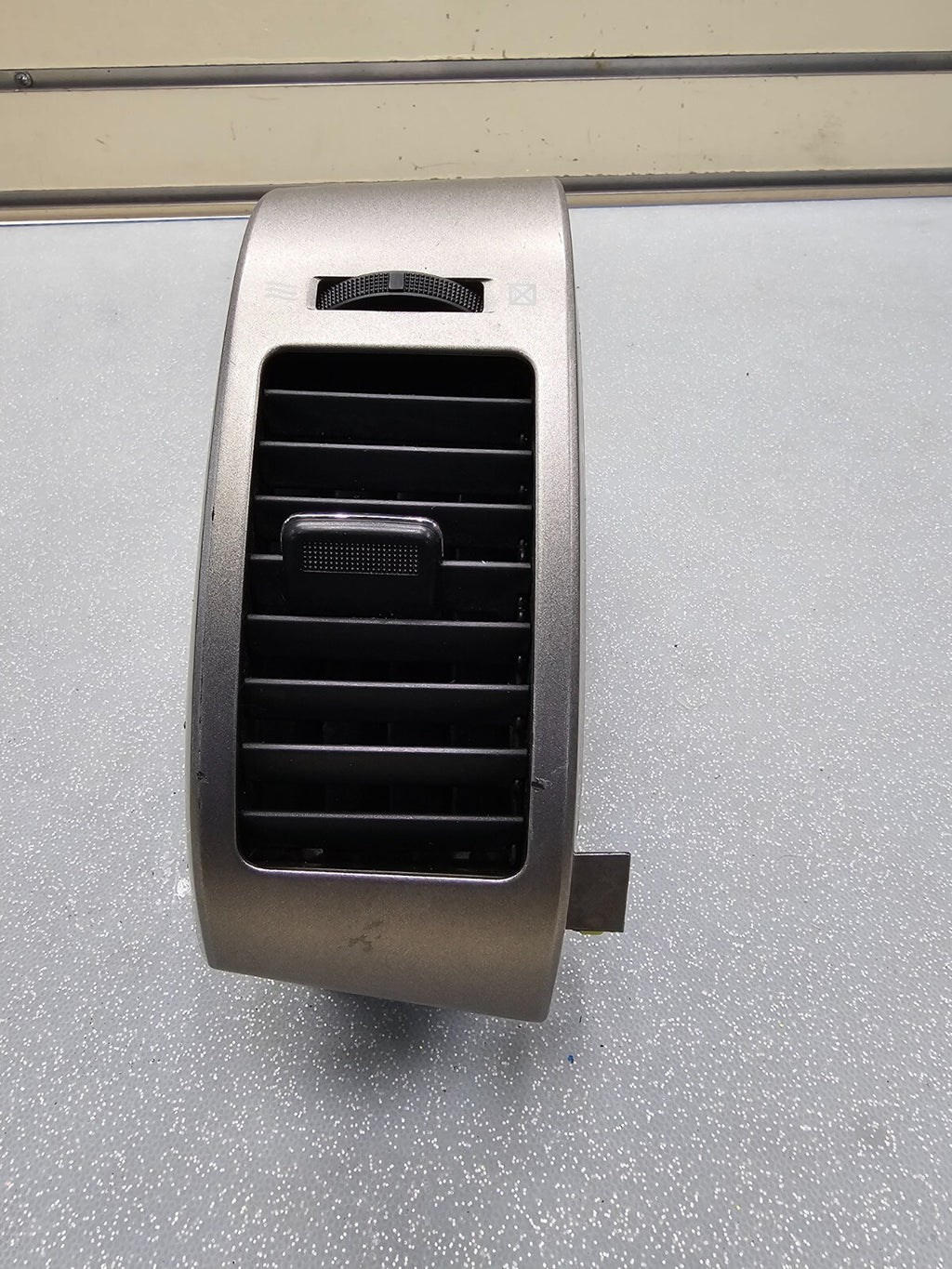 🔥04-09 Toyota PRIUS Dash A/C  AIR VENT COVER TRIM Front RIGHT Passenger Side