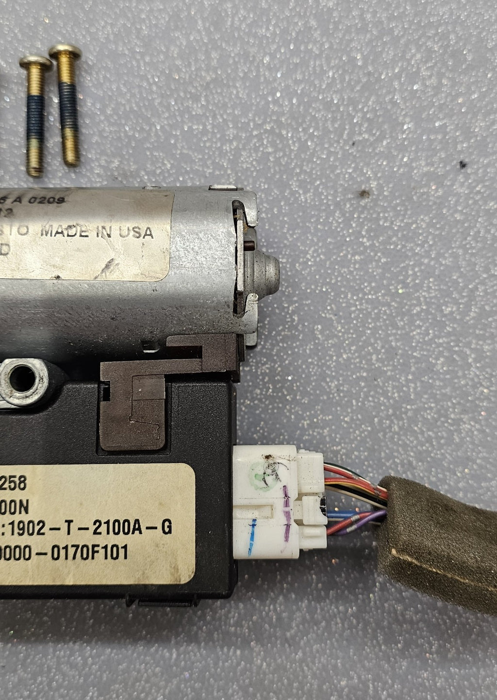 02-06 Toyota Camry Power Sunroof Moonroof Sun Roof Motor Assembly