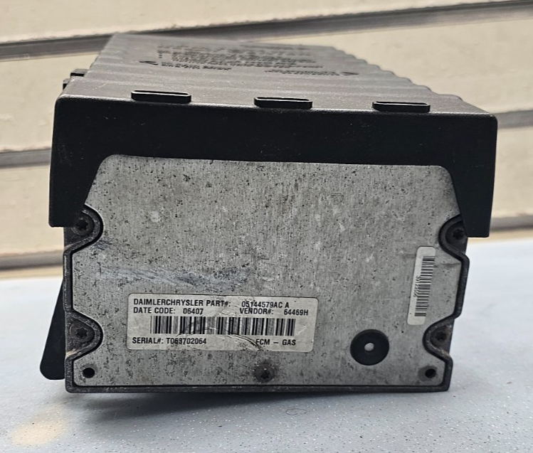 🔥03-06 DODGE GRAND CARAVAN TIPM FUSE BOX JUNCTION MODULE OEM
