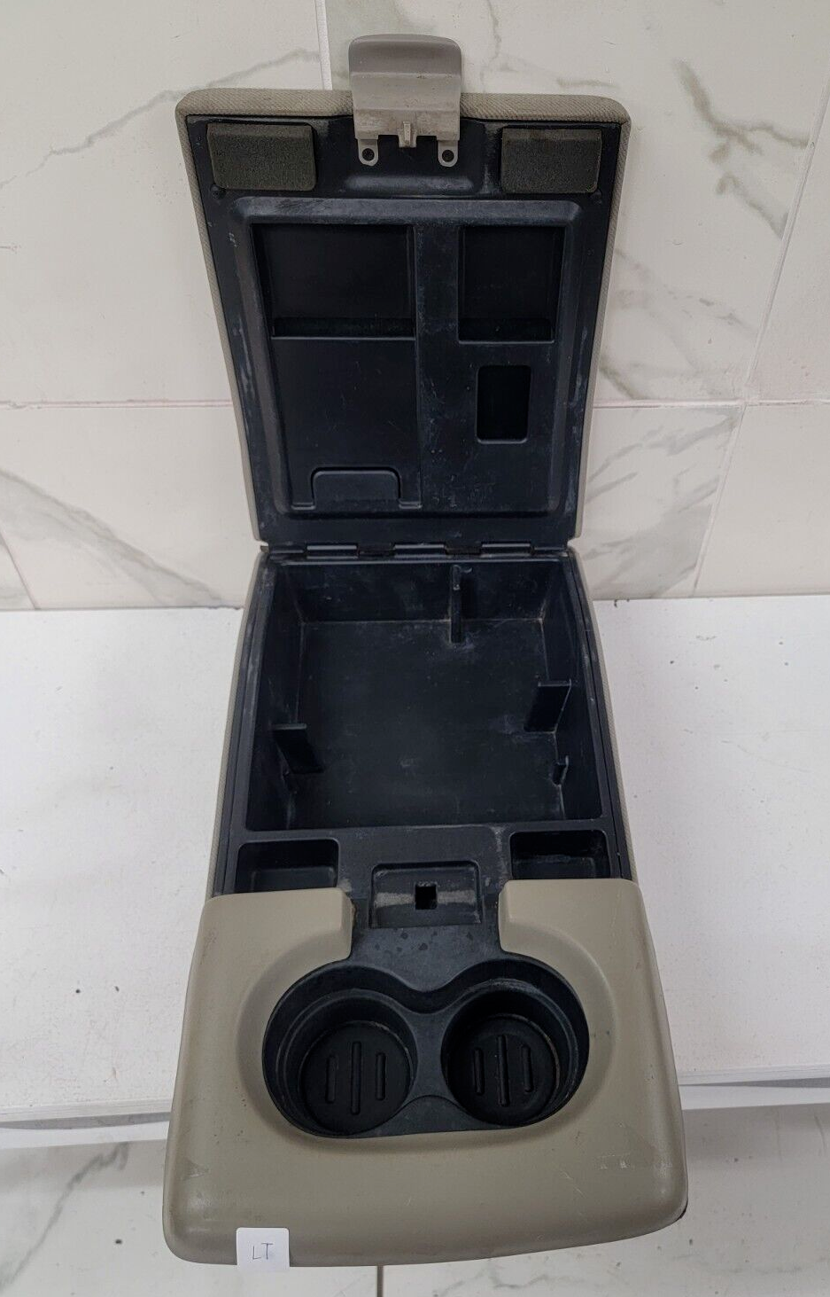 04-08 Ford F-150 Jump Seat Center Console Armrest One Cup Holder Cloth Tan JS1