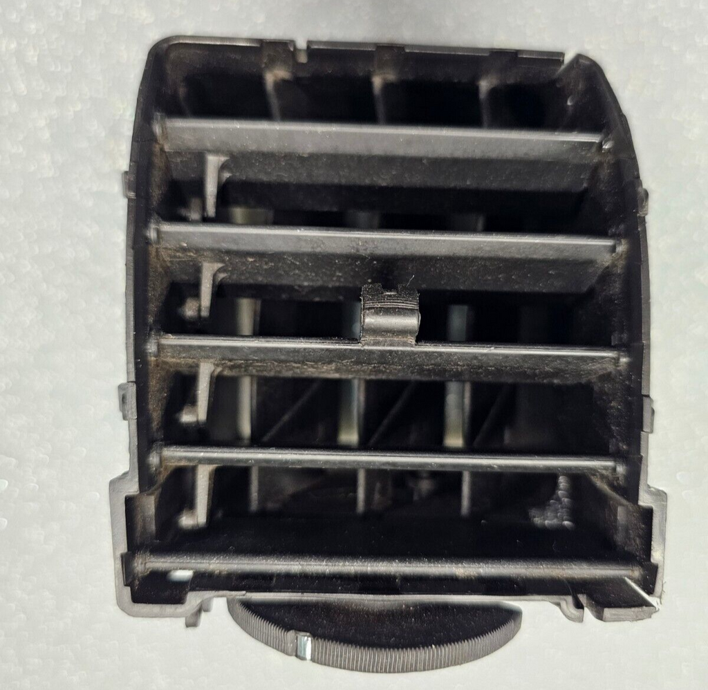 🔥08-10 Chrysler 300 Center A/C Heater Air Vent Filter Outlet Duct Grille Black