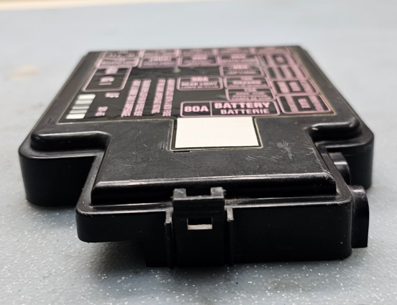 🔥1997-2001 Honda CR-V Under the Hood Fuse Relay Box Lid Cover Black OEM