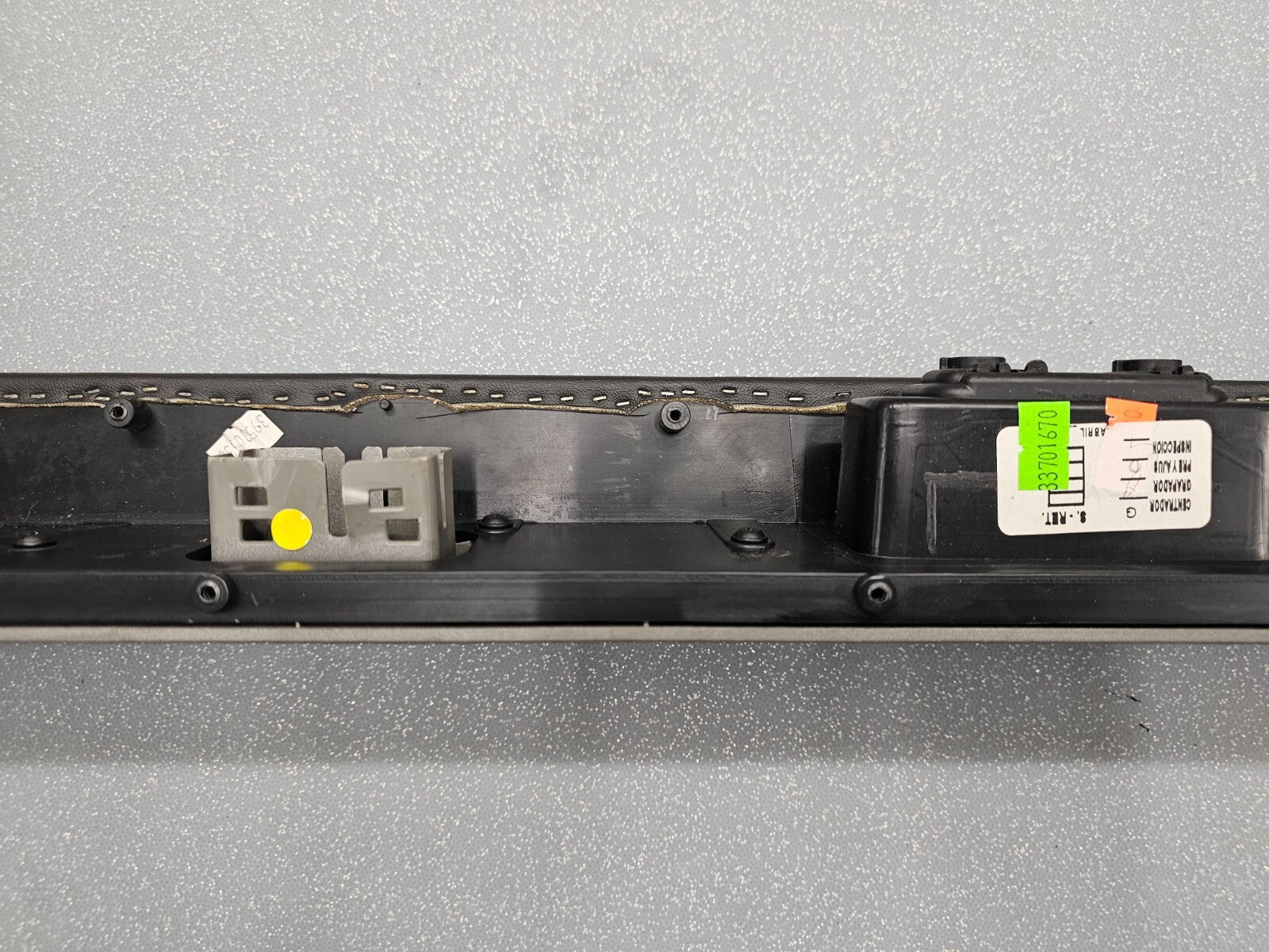 🔥07-14 LINCOLN NAVIGATOR OEM REAR LEFT DRIVER SIDE DOOR WINDOW SWITCH ARM REST