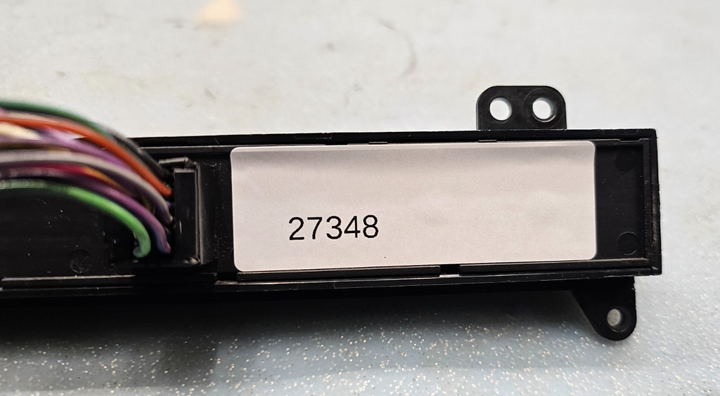 🔥05-06 Grand Cherokee Commander Information Switch Control Instrument Panel