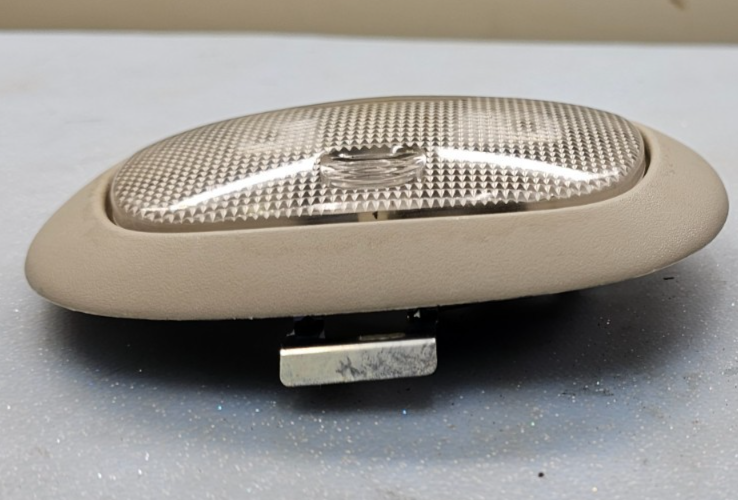 🔥97-03 Dodge Dakota Ram Overhead Dome Roof Map Light Push Tan