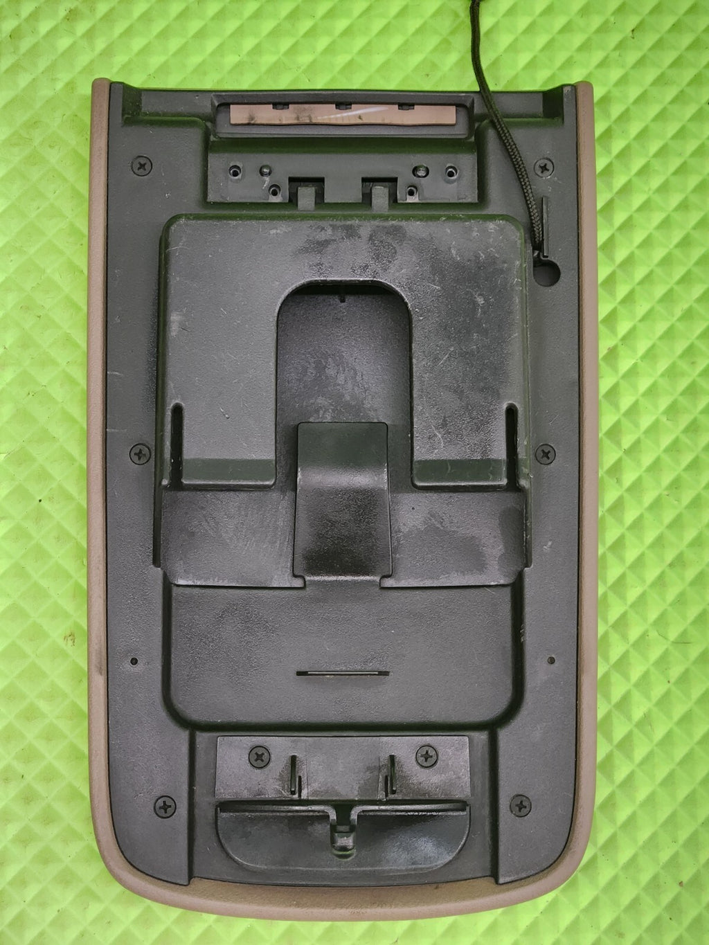 02-05 FORD EXPLORER Mercury Mountaineer Center Console Armrest Assembly DG