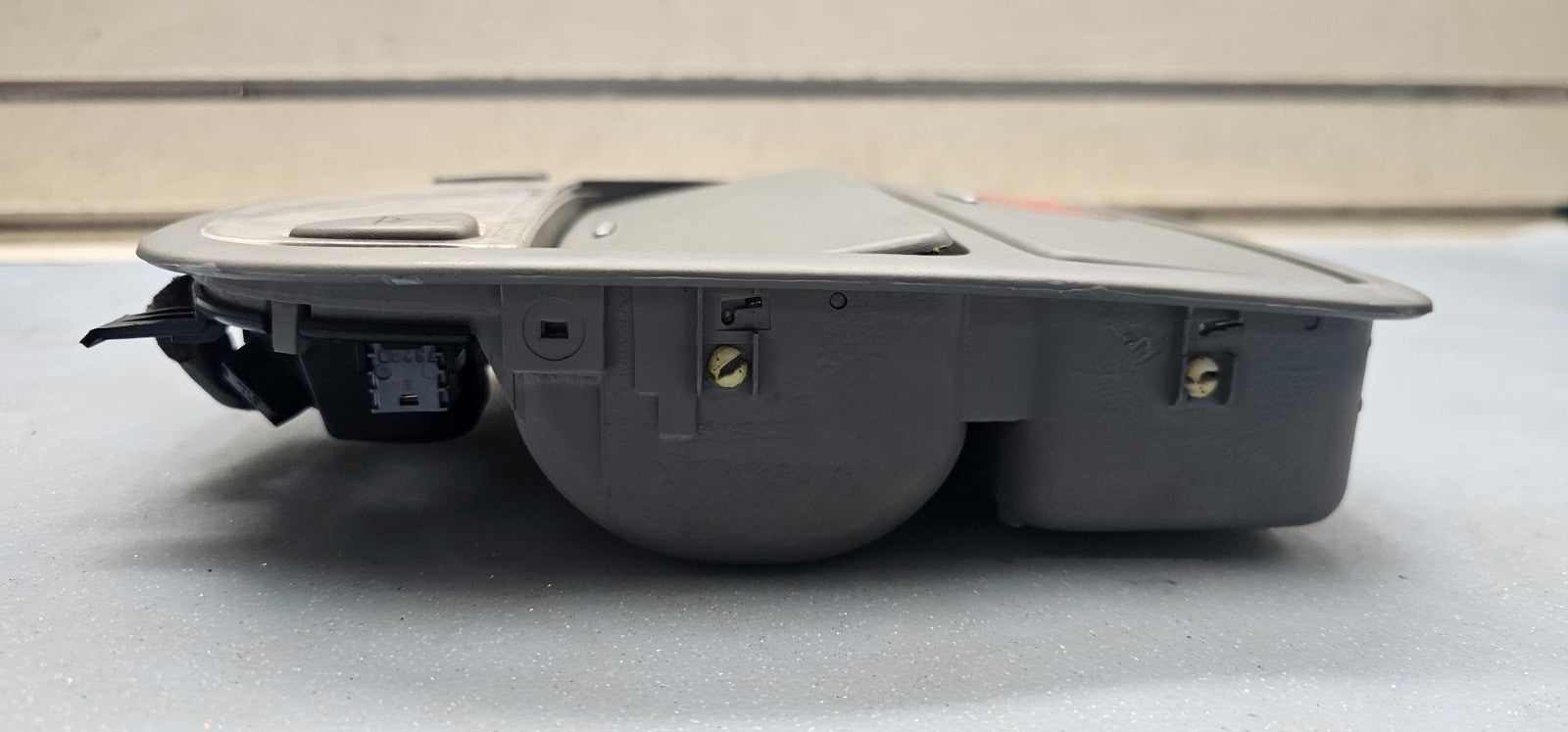 🔥07-12 HYUNDAI SANTA FE FRONT OVERHEAD CONSOLE DOME MAP LIGHT LAMP SUNROOF GRAY