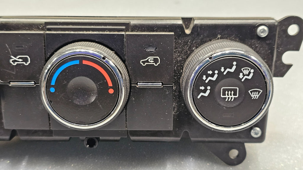 🔥07-09 CHEVY EQUINOX DASH CENTER AC HEATER CLIMATE TEMPERATURE CONTROL UNIT OEM